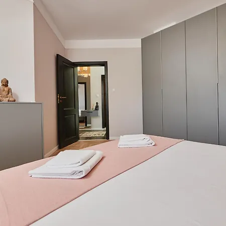 Florance Luxury In Saint * Święty Włas